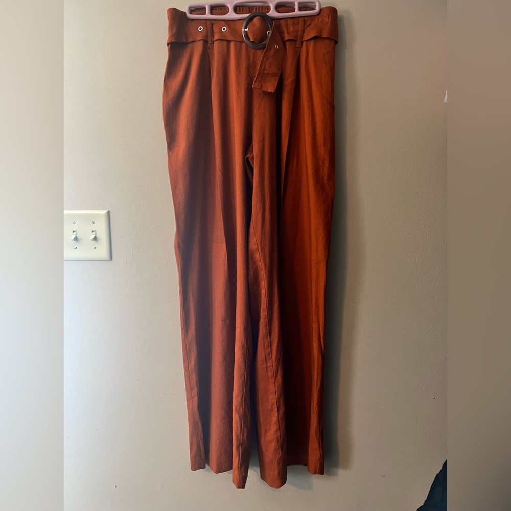 iNC sz small rust color high waist belted linen blend wide leg trousers.